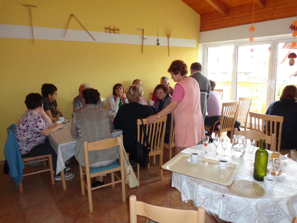 Tourist Farm Salamun Villa Banovci Buitenkant foto