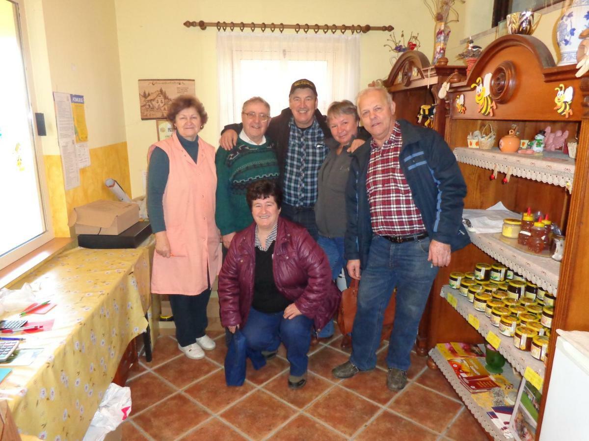 Tourist Farm Salamun Villa Banovci Buitenkant foto